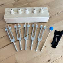 Load image into Gallery viewer, 5 pc Binaural Brainwave Weighted Tuning Fork Set with Resonance Box