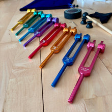 Load image into Gallery viewer, 8pcs Chakra Tuning Forks Set + FREE Aluminum Case