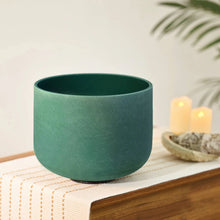 Load image into Gallery viewer, Emerald Gemstone Fusion Crystal Singing Bowl + FREE Bag, Mallet and O-ring