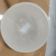 Load image into Gallery viewer, Natural Selenite Bowl Stone Charging Crystal Dish