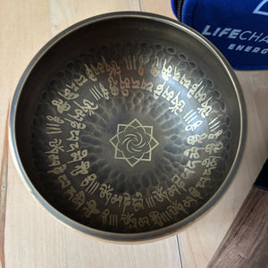Limited Edition - Decorated Hammered Tibetan Singing Bowl + FREE Mallet and O-ring