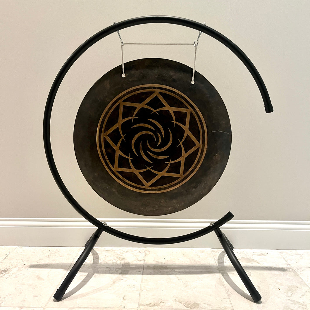 LCE Midnight Wind Gong with C Stand - 20, 22, 24 inch