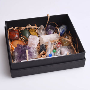 Wholesale - Crystal and Chakra Healer - 14 piece Crystal Boxed Set (10 pack)