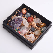 Load image into Gallery viewer, Wholesale - Crystal and Chakra Healer - 14 piece Crystal Boxed Set (10 pack)