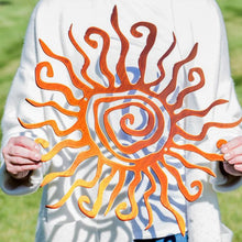 Load image into Gallery viewer, Metal Sun Decoration