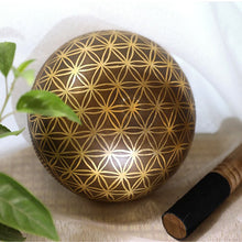 Load image into Gallery viewer, 14cm Nepal Tibetan Singing Bowl + FREE Mallet and O-ring