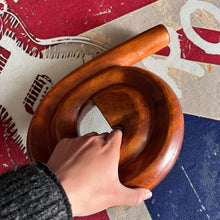 Load image into Gallery viewer, Wooden Spiral Didgeridoo