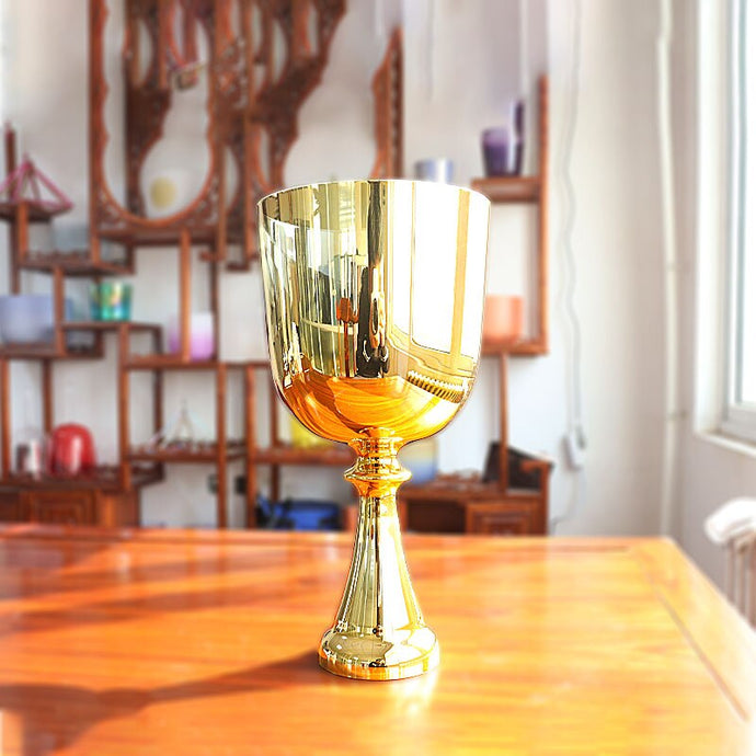 Golden Chakra Quartz Crystal Handle Singing Bowl + FREE Carrying Bag and Mallet