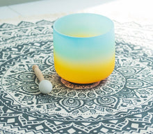 Load image into Gallery viewer, 7 Inch Fresh Green Yellow Quartz Crystal Singing Bowl + FREE Mallet, O-ring &amp; Carrying Bag