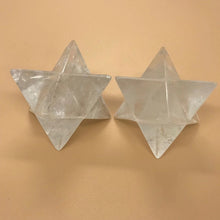 Load image into Gallery viewer, Natural Clear Crystal Merkaba