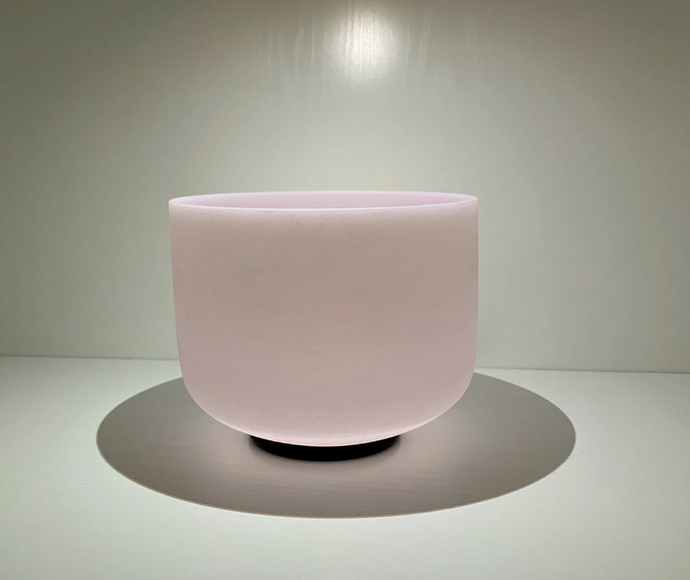 10 inch Morganite Fusion Crystal Singing Bowl – Heart Chakra (F Note) + FREE Suede Striker & O-Ring
