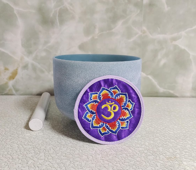 8 inch Sapphire Fusion Crystal Singing Bowl – Third Eye Chakra (A Note) + FREE Mallet and O-ring