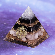 Load image into Gallery viewer, Orgonite Pyramid, Obsidian Copper Shavings with White Crystal