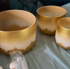 7 Golden Lotus Frosted Quartz Crystal Singing Bowl Set + FREE GIFTS